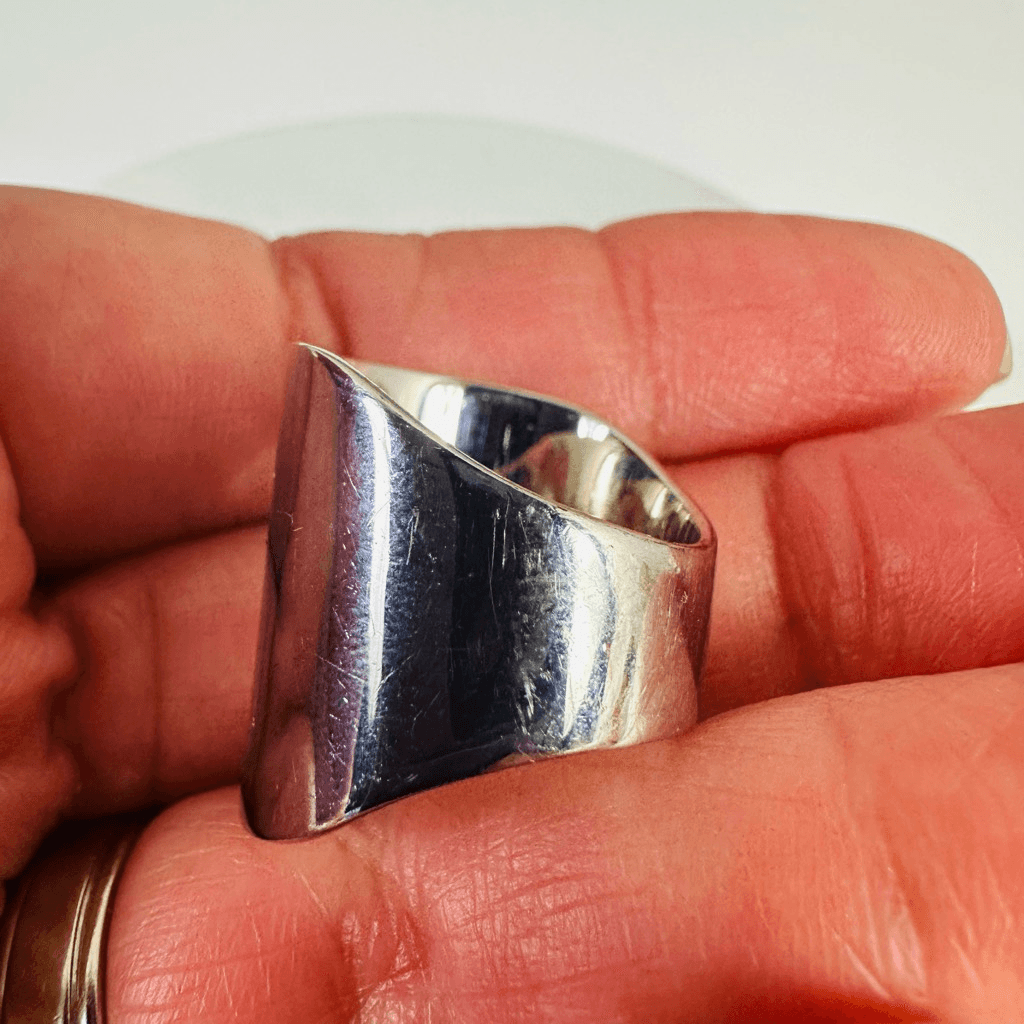 Christian Dior Secret Keyhole Ring Silver Tone Size 7