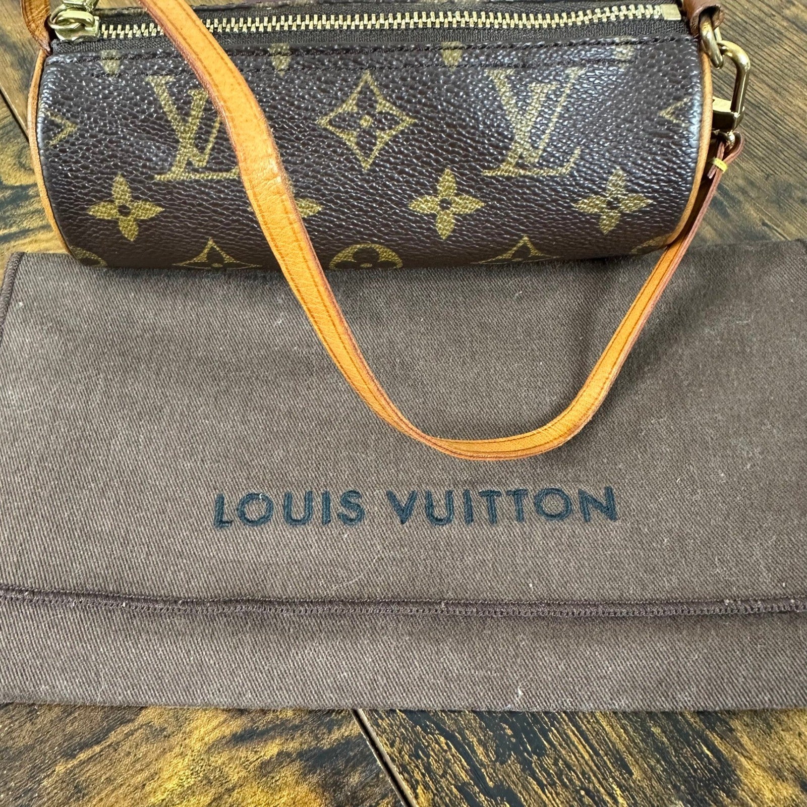 Louis Vuitton Monogram Mini Papillon Accessories Pouch Bag Vintage Authentic