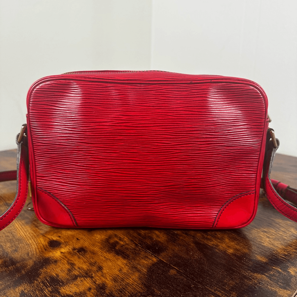 Louis Vuitton Vintage Trocadero 24 Red Epi Leather Crossbody Bag