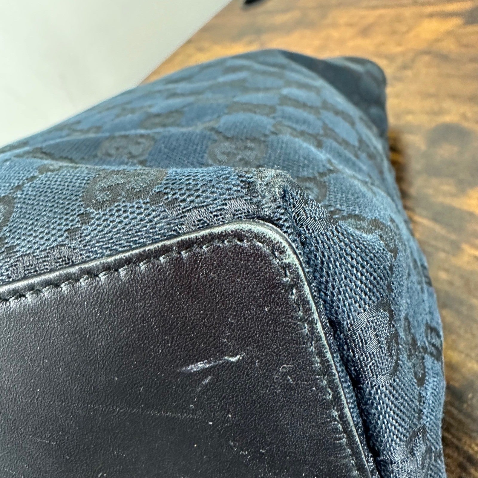 Gucci GG Canvas Tote Bag Black Authentic Designer Handbag Purse Classic