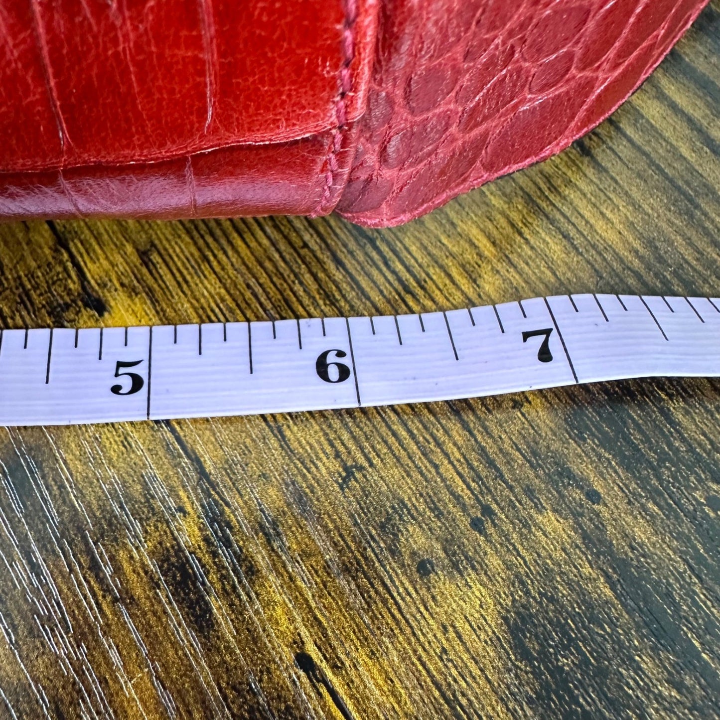 Salvatore Ferragamo Crossbody Bag Red Leather Croc Embossed Shoulder Purse