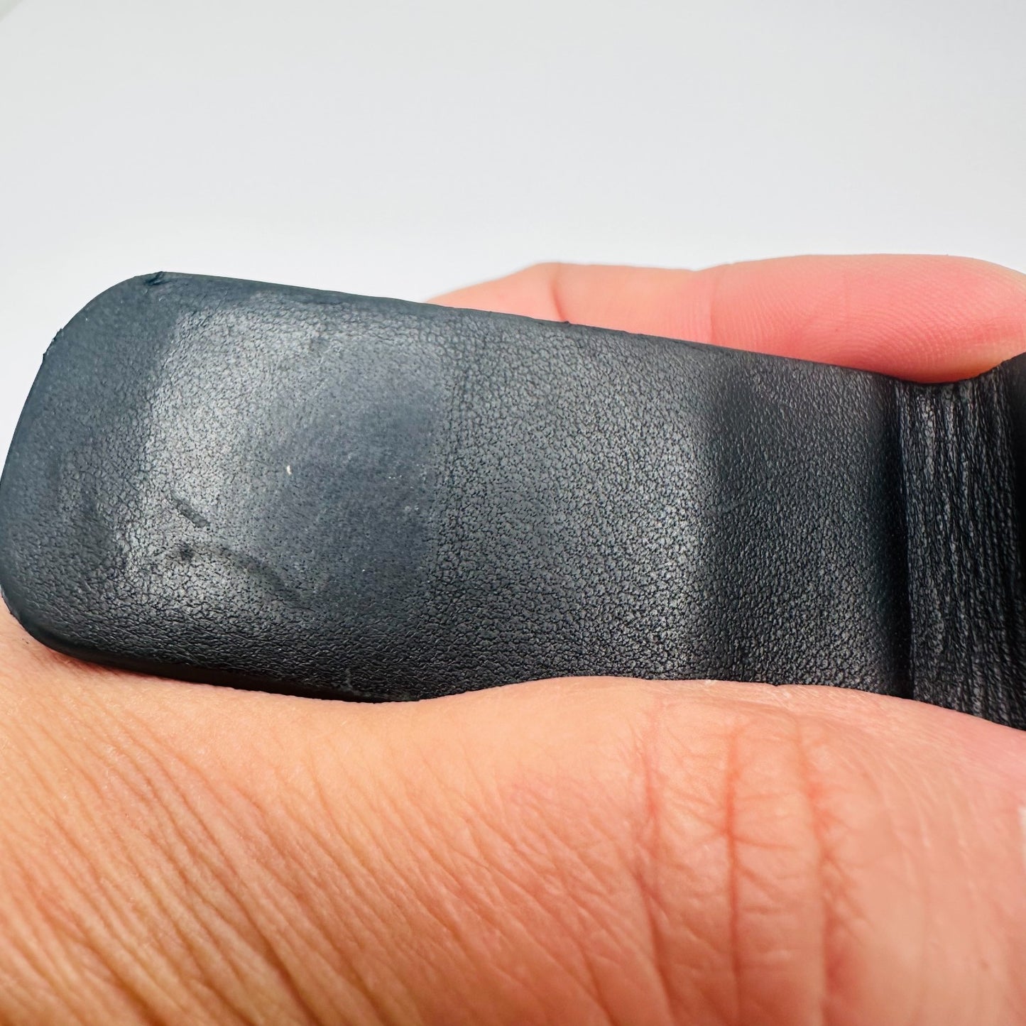 Bottega Veneta Black Intrecciato Leather Money Clip Magnetic Slim Minimalist