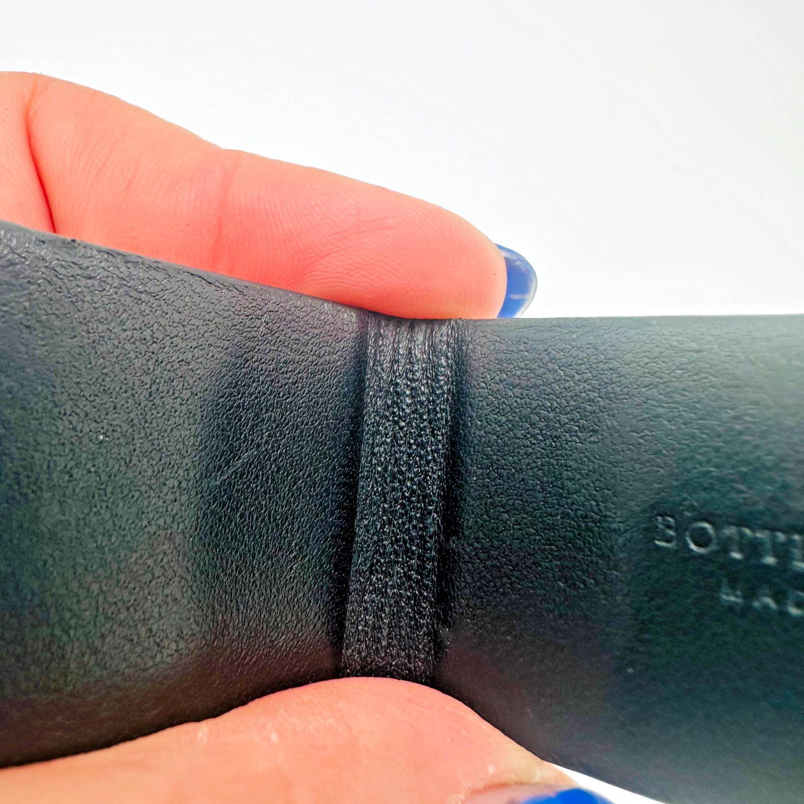 Bottega Veneta Black Intrecciato Leather Money Clip Magnetic Slim Minimalist