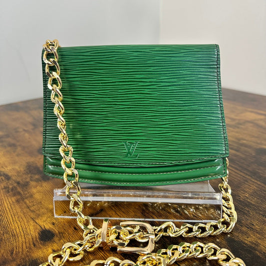 Louis Vuitton Green Epi Leather Vintage Waist Belt Bag Fanny Pack Authentic