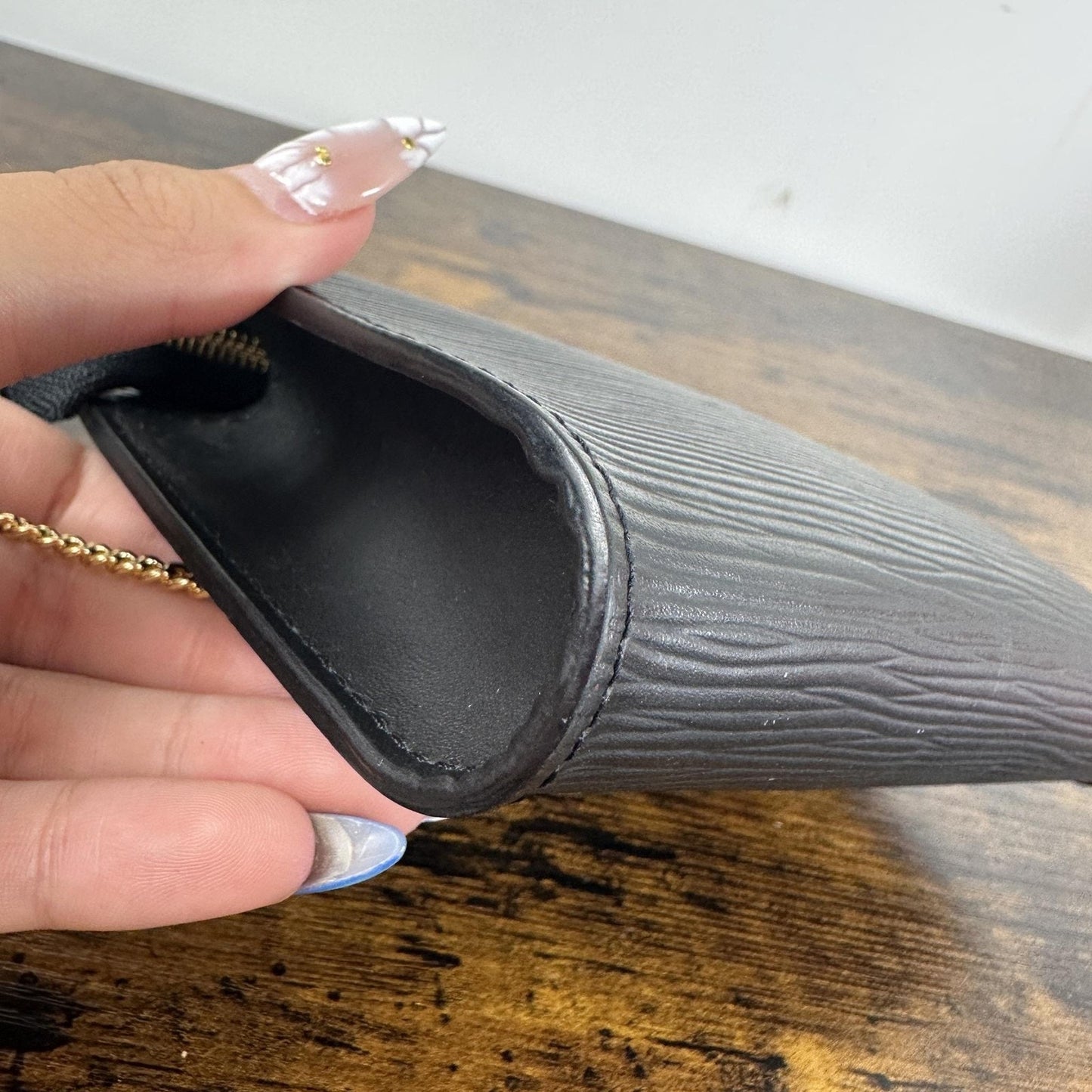 Louis Vuitton Epi Accessories Pochette Bag Vintage Mini Black Leather Wristlet