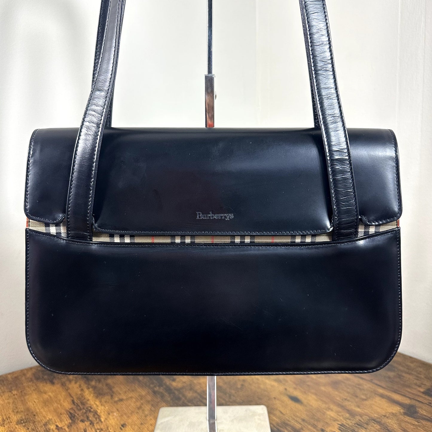 Burberry Nova Check Black Leather Shoulder Bag Authentic Vintage