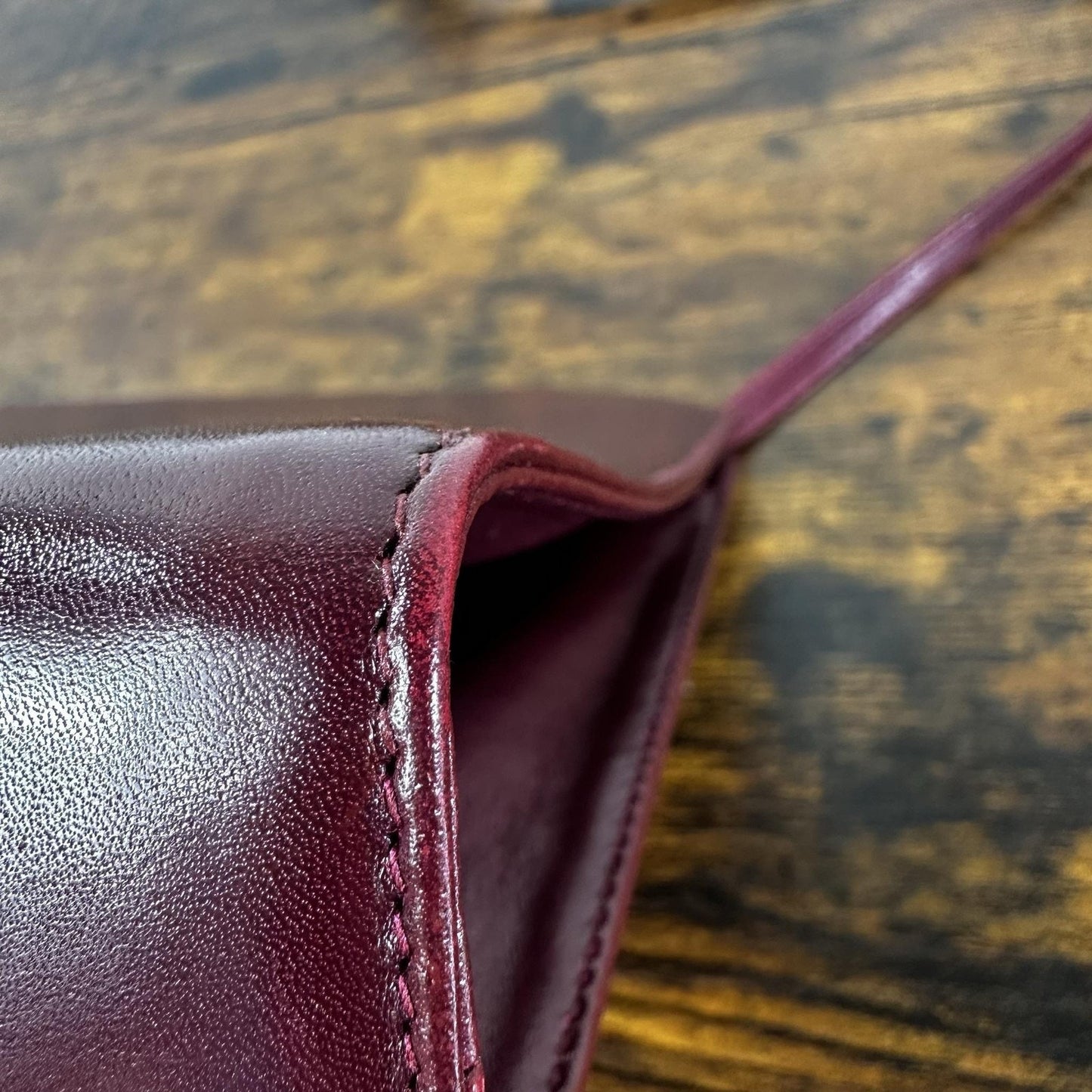 Salvatore Ferragamo Vintage Crossbody Bag Small Bordeaux Leather Italy Authentic