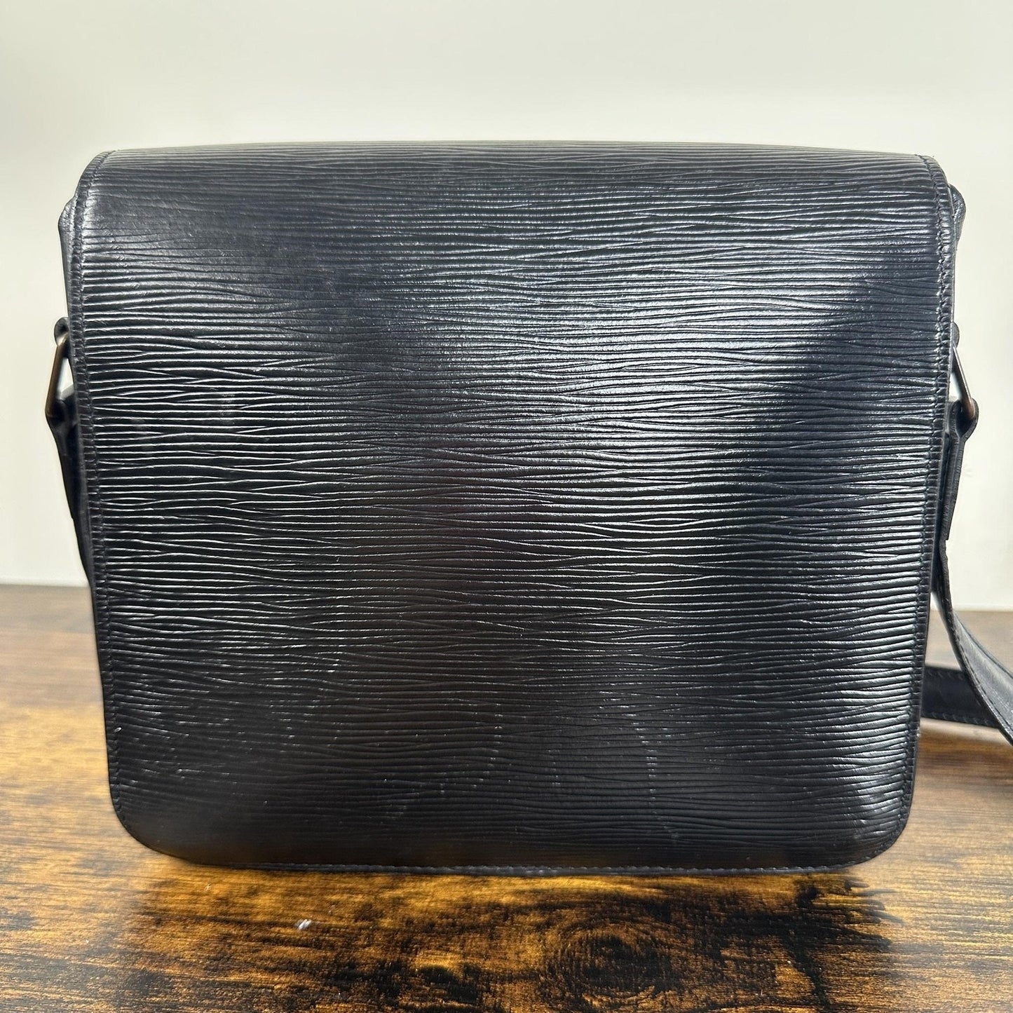 Louis Vuitton Vintage Cartouchiere Crossbody Bag Small Leather France MI0970