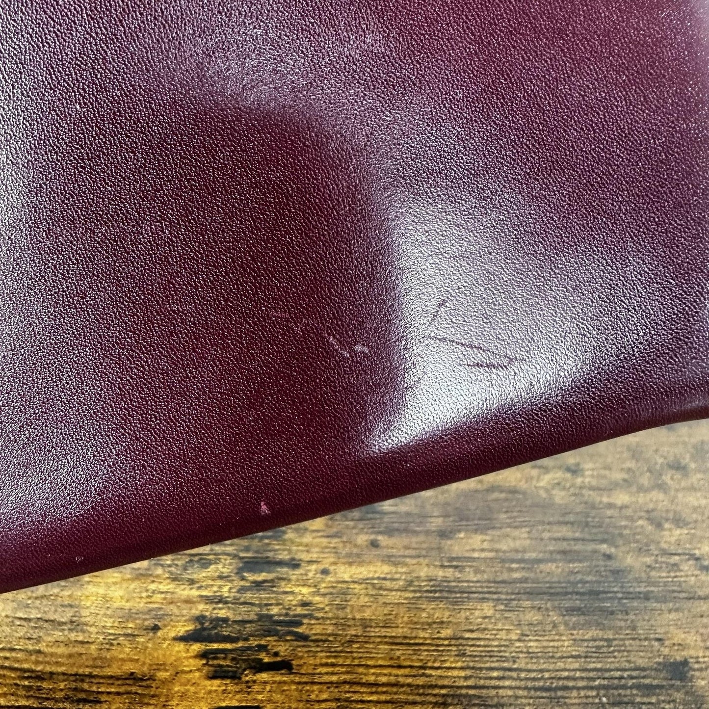 Salvatore Ferragamo Vintage Crossbody Bag Small Bordeaux Leather Italy Authentic