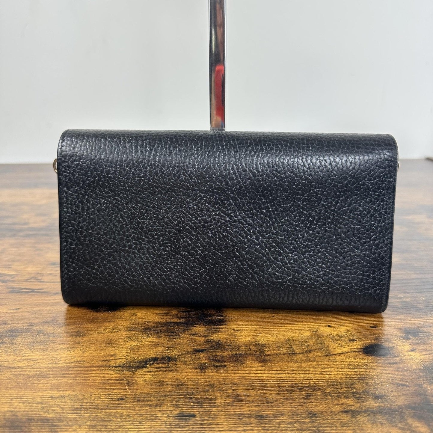 Gucci Interlocking G Wallet Crossbody Womens Small Black Leather Chain Strap