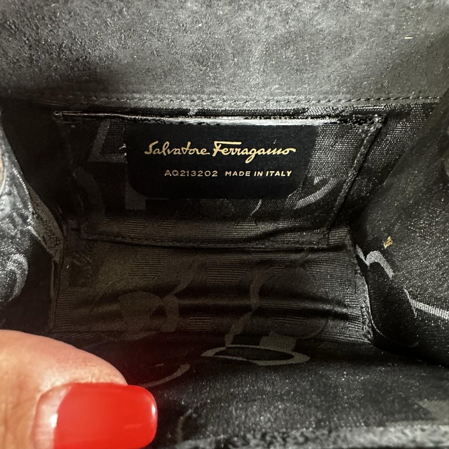 Salvatore Ferragamo Vara Crossbody Bag Mini Black Leather Vintage Authentic