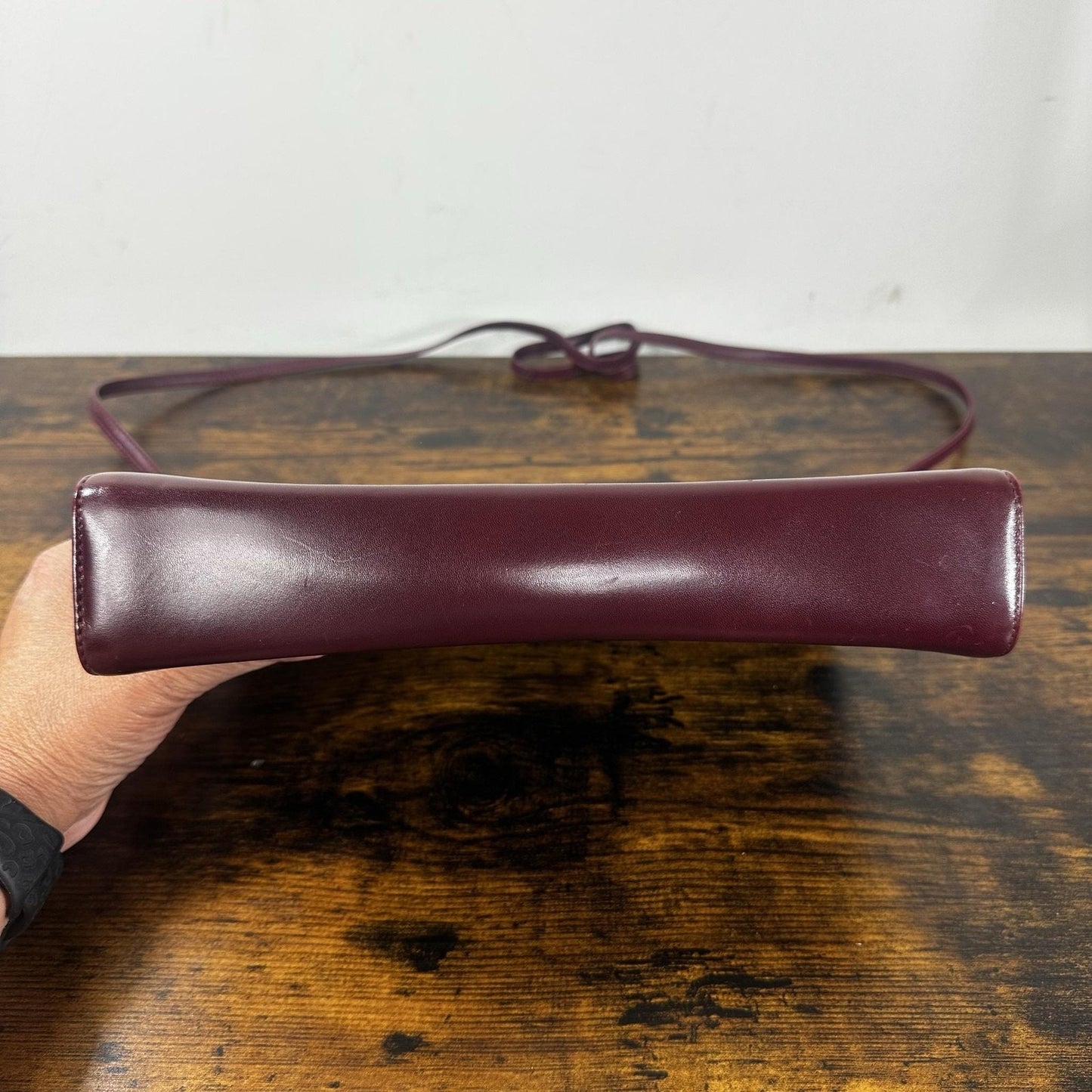 Salvatore Ferragamo Vintage Crossbody Bag Small Bordeaux Leather Italy Authentic