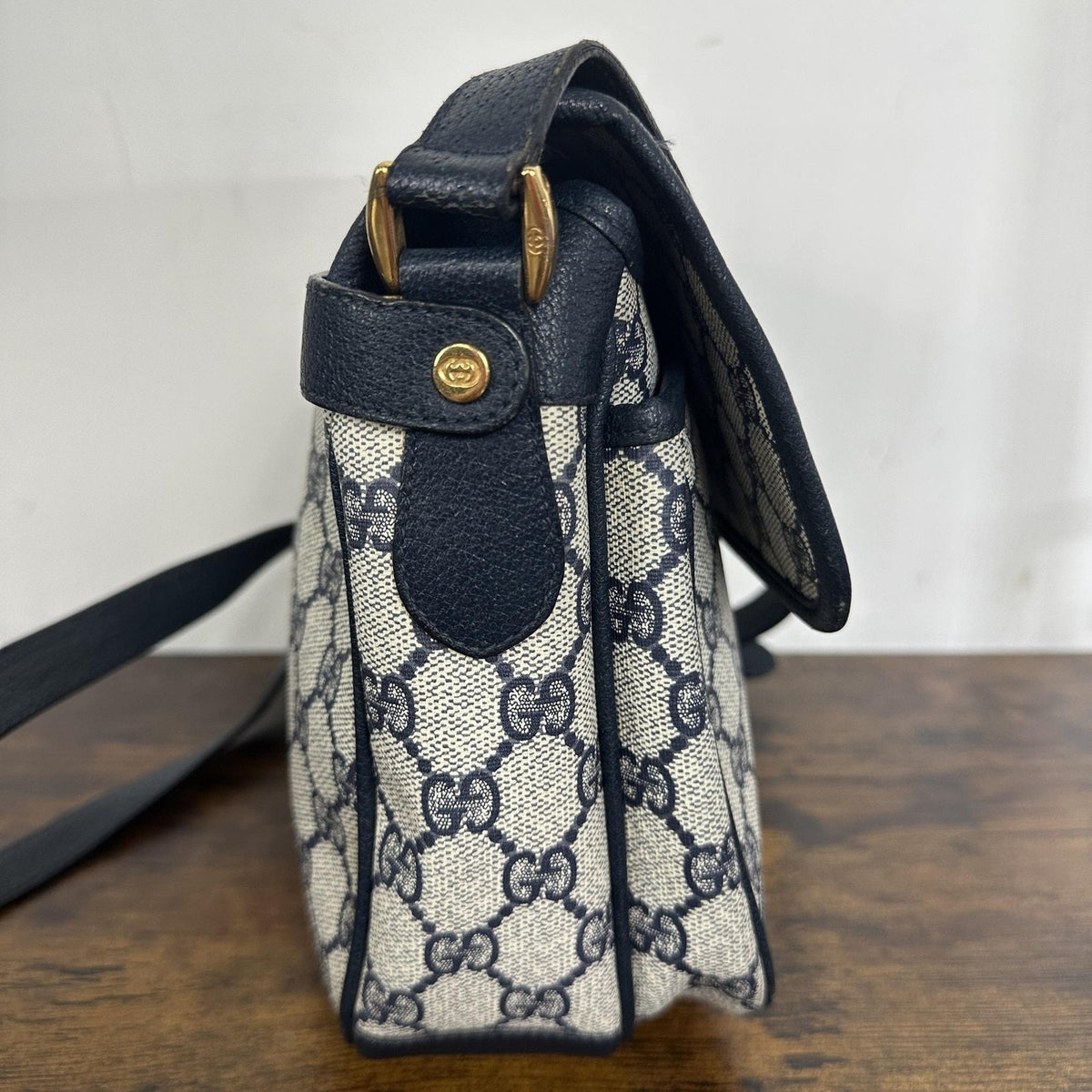 Gucci GG Monogram Vintage Crossbody Bag Medium Beige Blue Canvas Italy